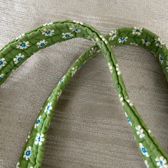 Vera Bradley Apple Green print purse and cosmetic bag. - Picture 7 of 13